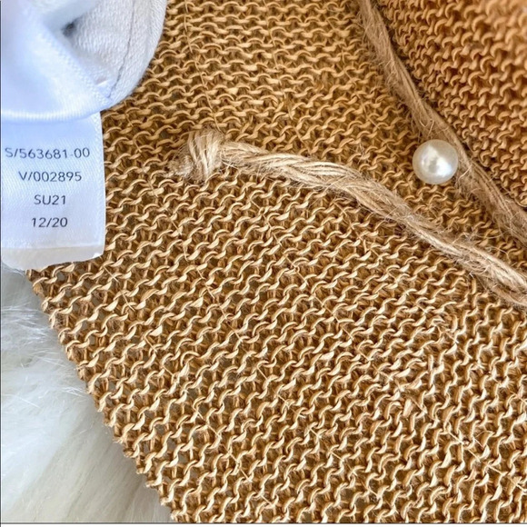 Athleta Farallon Bermuda Shorts Birch Gray Cream Drawstrings Pockets 16 Tall - Picture 7 of 11